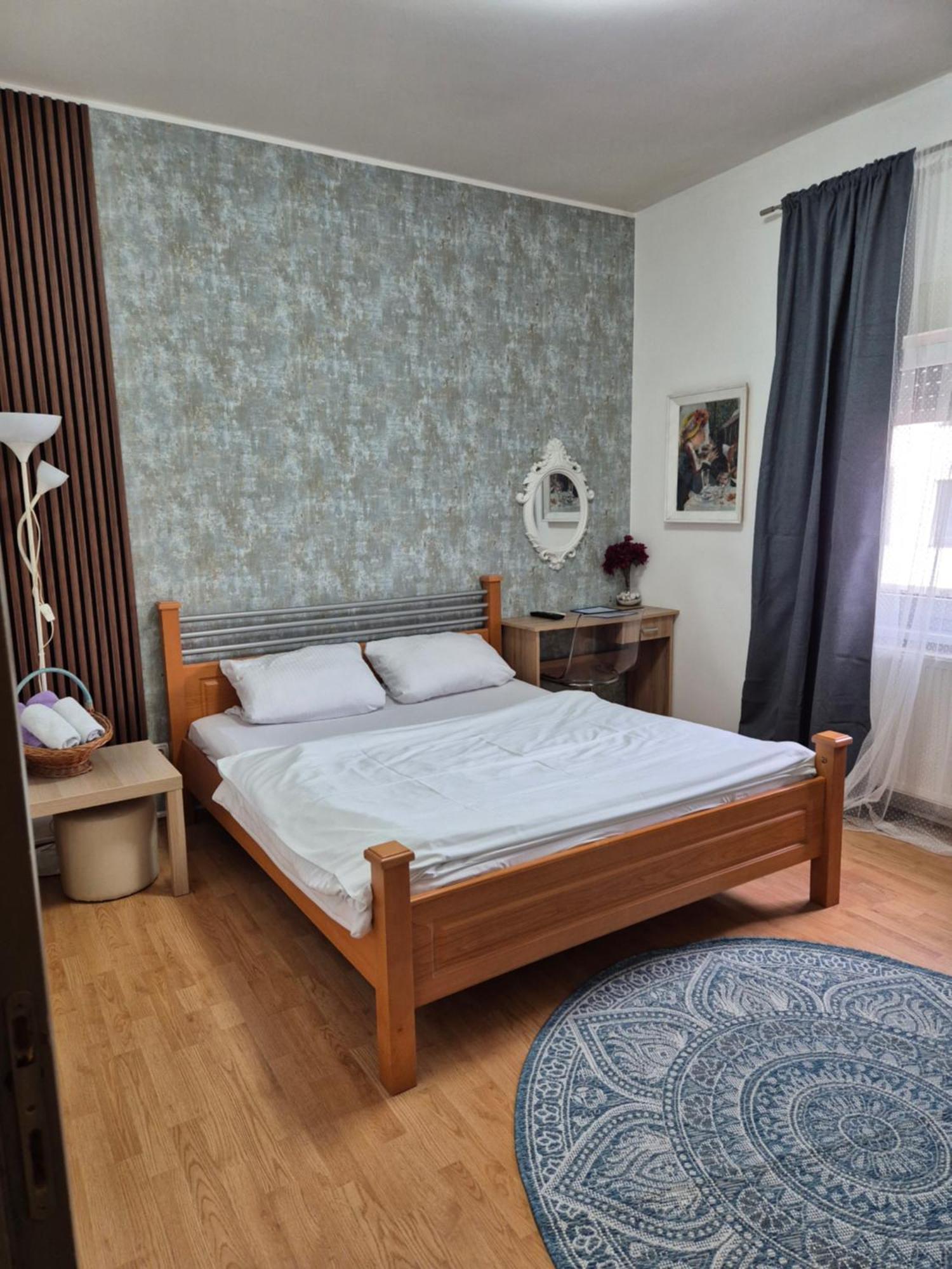 Rooms Villa Luigi Pančevo 外观 照片